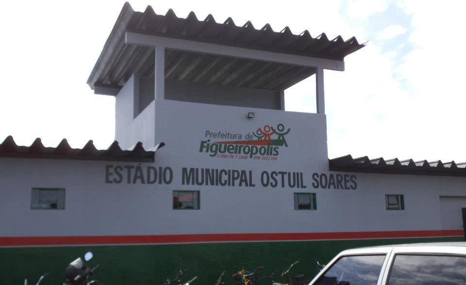 Estádio Municipal Ostuil Soares.